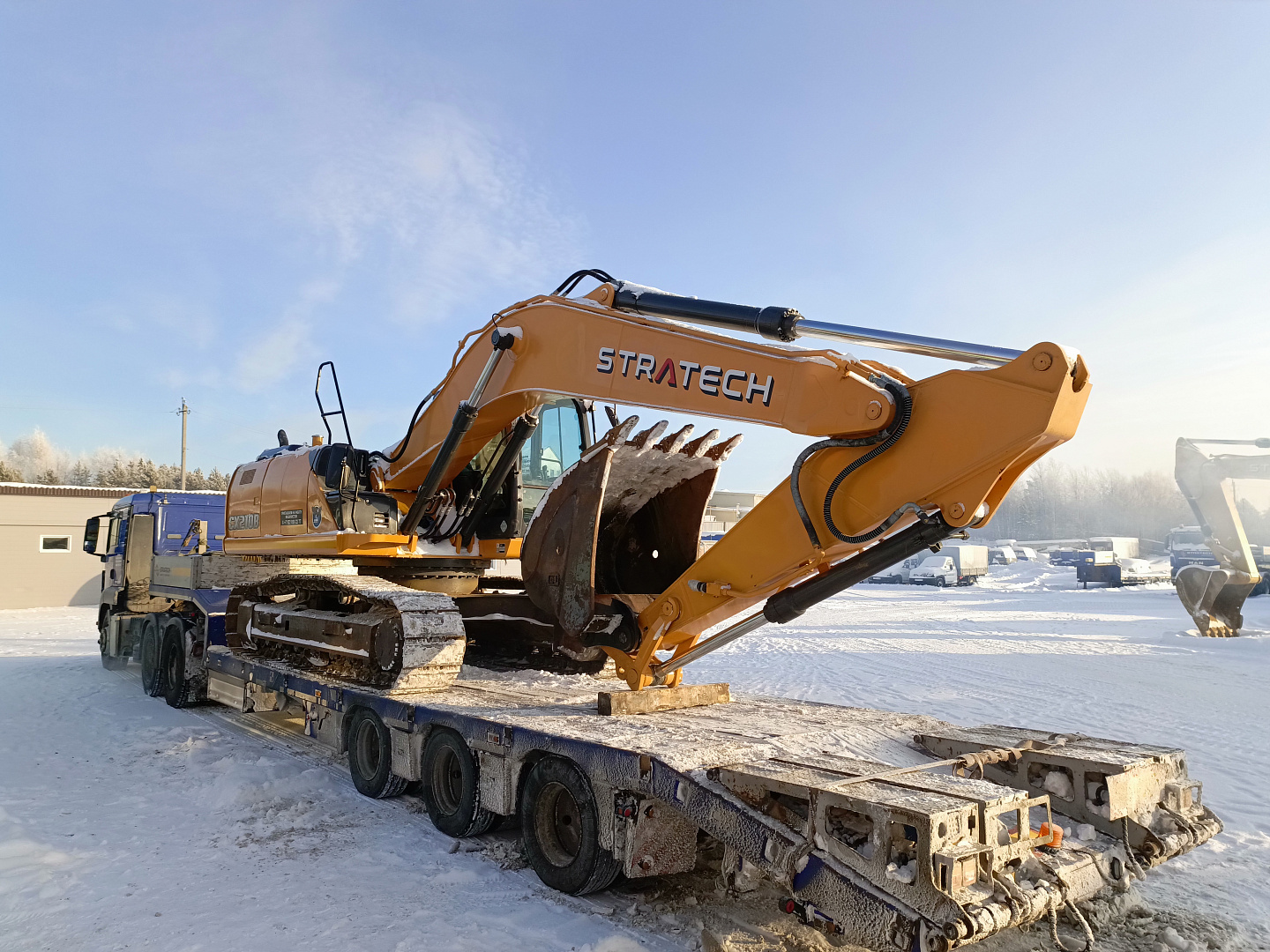 Холодная аренда спецтехники без экипажа в Сургуте